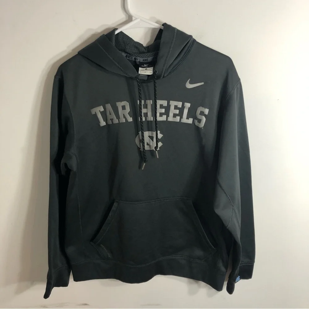 Nike Tar Heels Hooded Sweatshirt Small Men’s Gray North Carolina